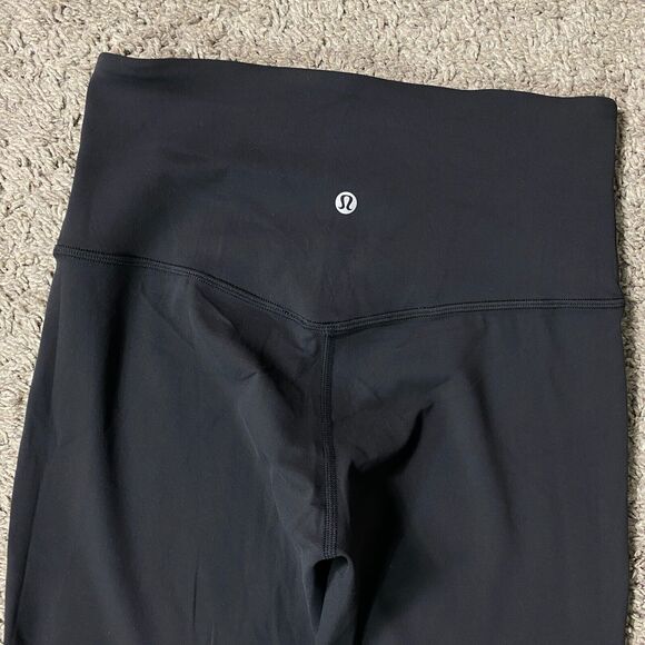 Lululemon Size 6 Align High Rise Mini Flared Pant 28" Black - Picture 3 of 6